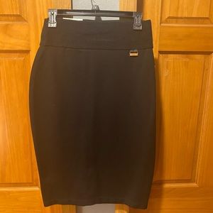 Calvin Klein power stretch pencil skirt
